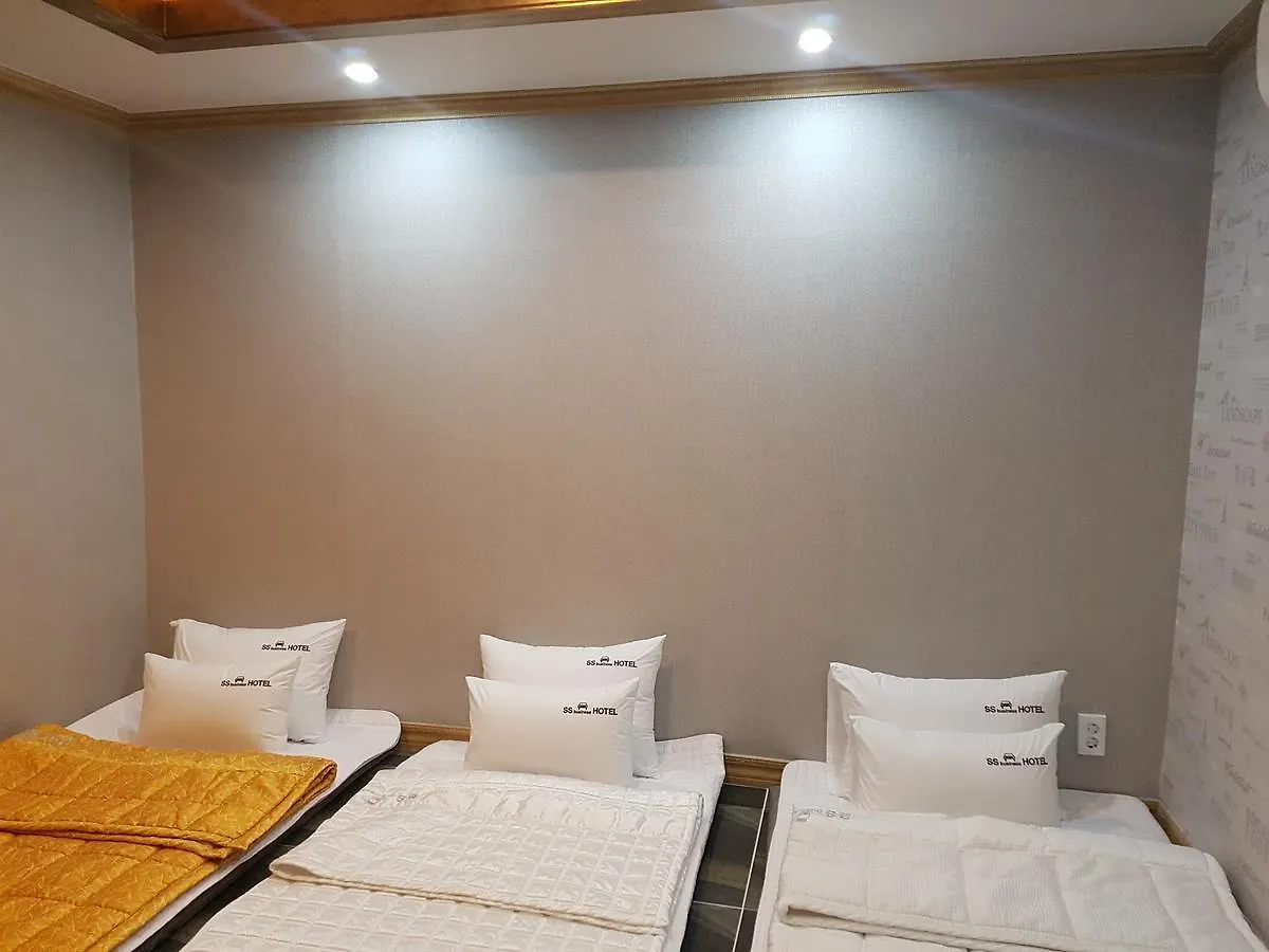 Business Hotel Gangseo 釜山 3*,
